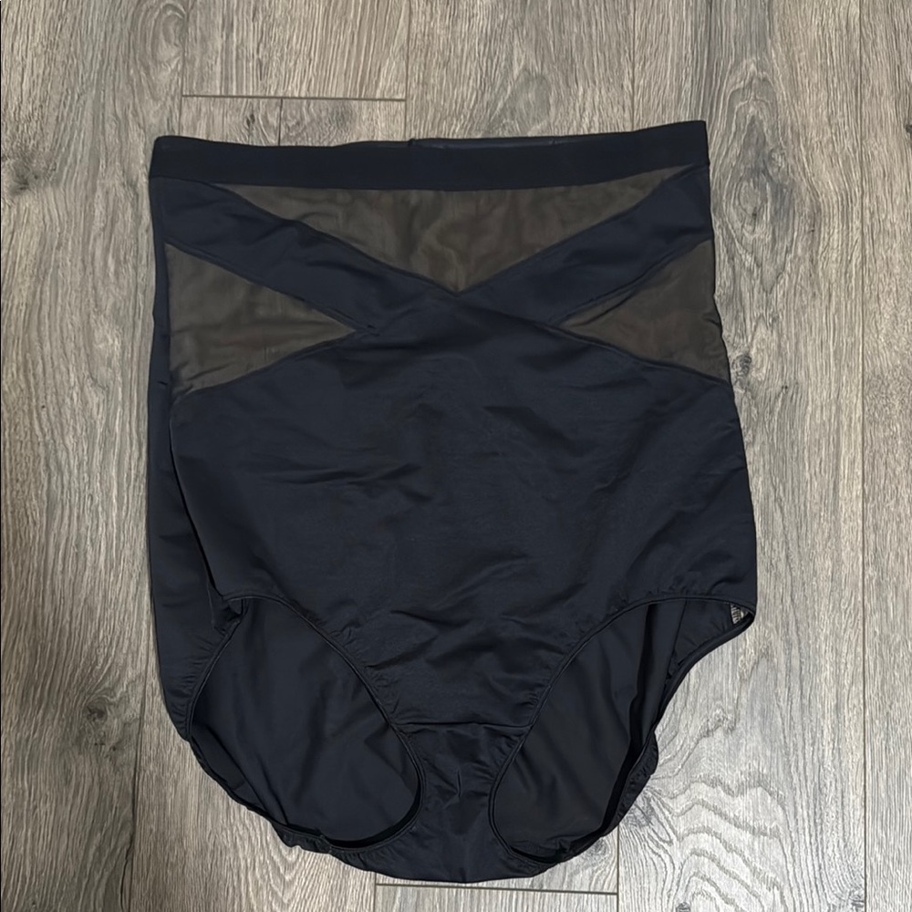 Women’s Shapewear - Ultra High Waist Brief